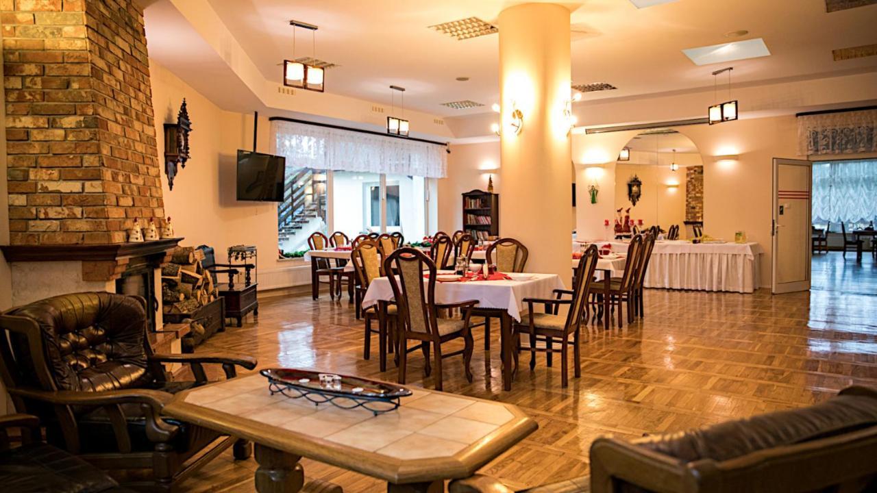 Osrodek Wypoczynkowo Rehabilitacyjny Wlokniarz Hotel Ustka Luaran gambar